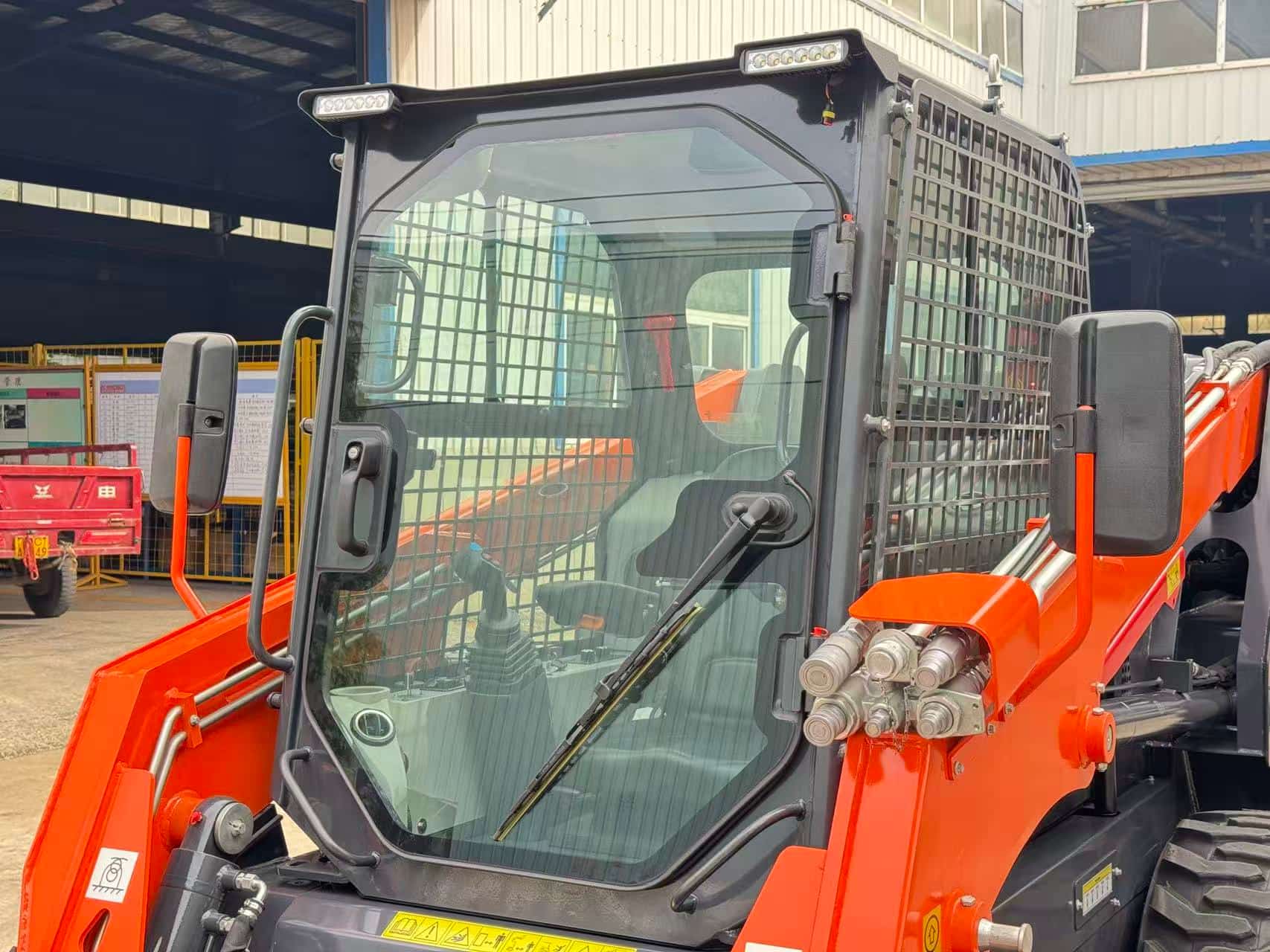 TR2200 Skid Steer Loader